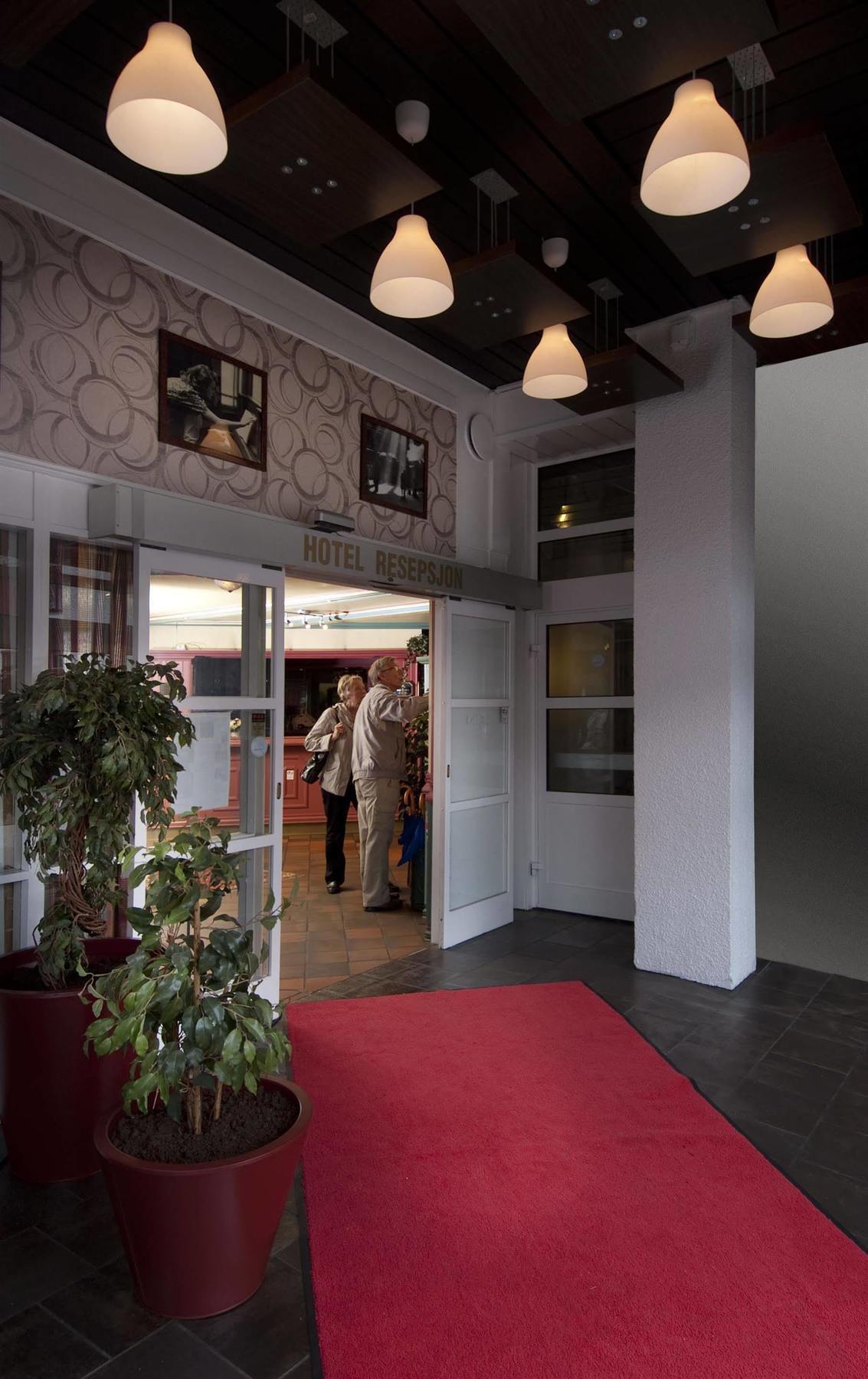 Thon Partner Hotel Baronen Ålesund Exterior photo